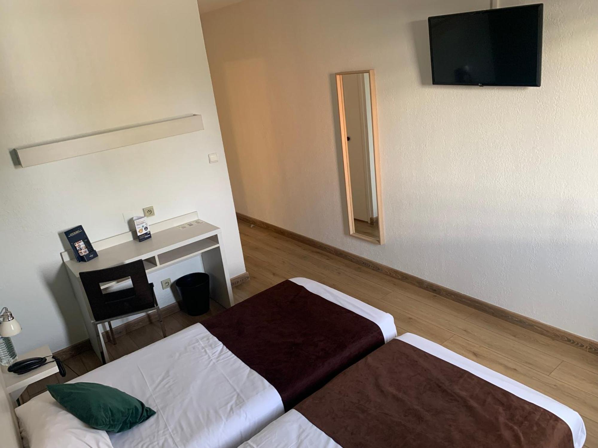 Contact Hotel Des Etats-Unis Toulouse Eksteriør bilde